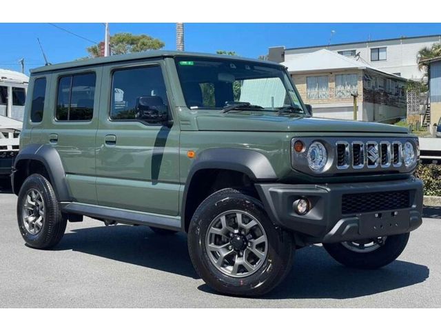 SUZUKI / JIMNY NOMADE