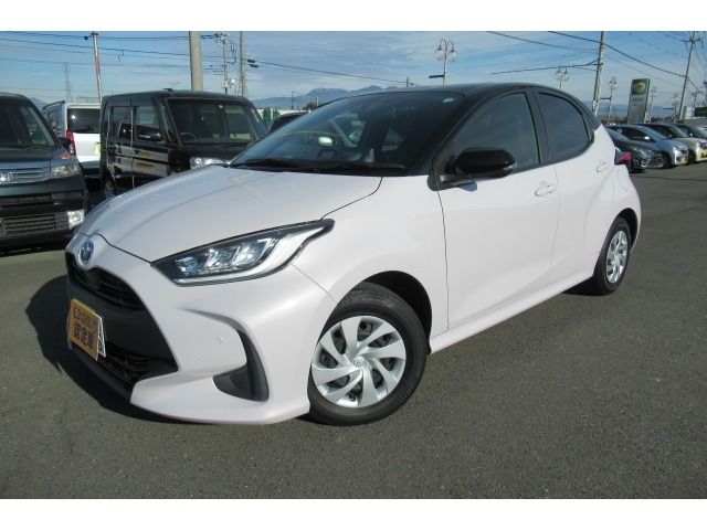 Japanese used car Ref# 1497100 TOYOTA / YARIS HYBRID