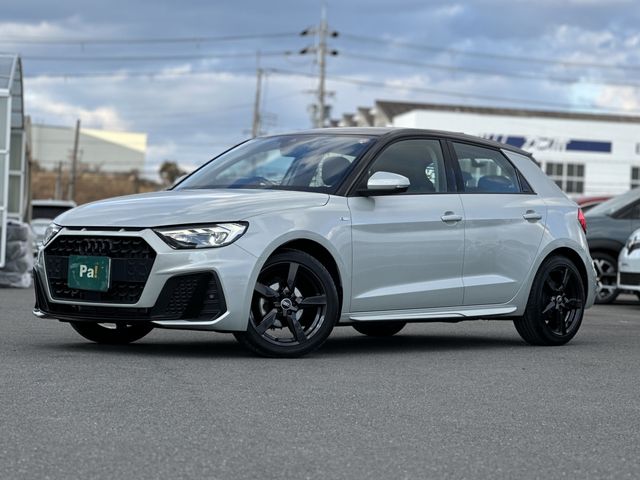 Japanese used car Ref# 1497183 AUDI / AUDI A1 SPORTBACK