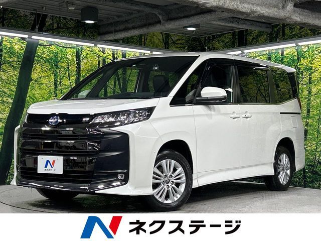 TOYOTA / NOAH HYBRID 4WD
