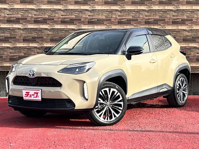 TOYOTA / YARIS CROSS HYBRID