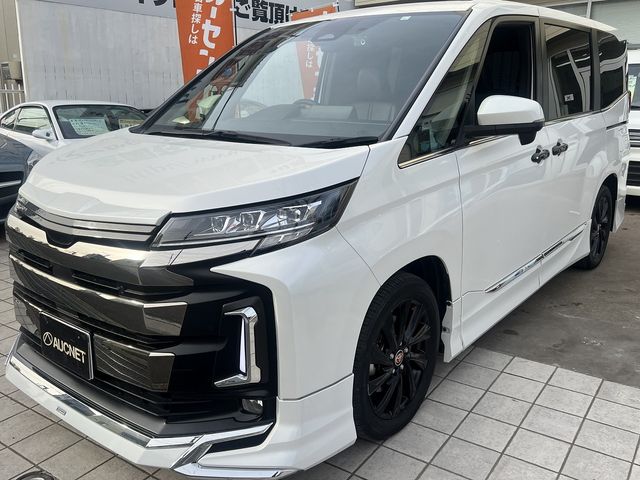 Japanese used car Ref# 1498270 TOYOTA / NOAH