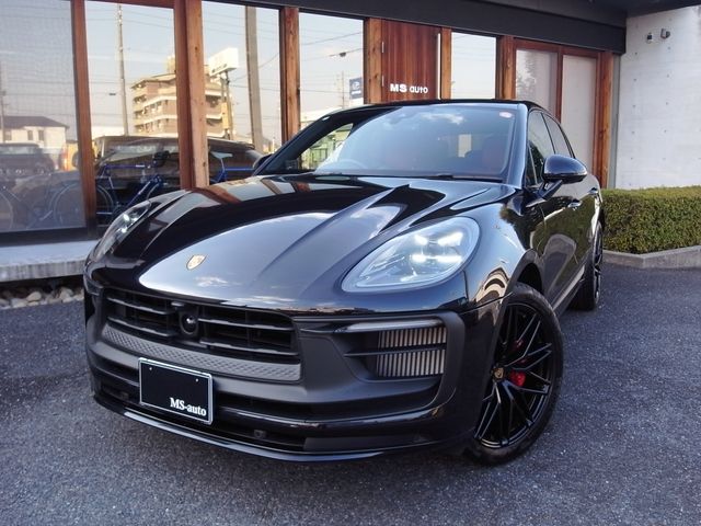 PORSCHE / PORSCHE Macan