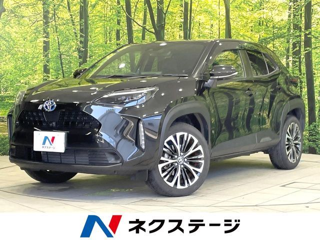 TOYOTA / YARIS CROSS HYBRID