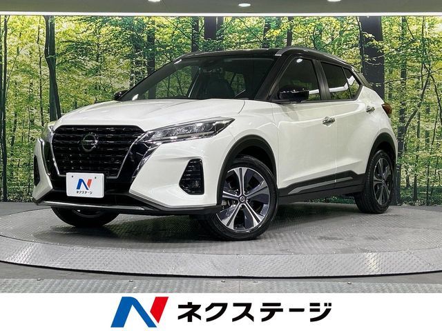 NISSAN / KICKS