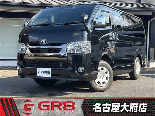 TOYOTA / HIACE van 4WD
