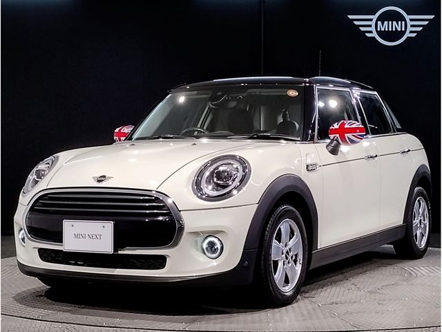 Japanese used car Ref# 1499398 BMW / MINI COOPER 5DOOR