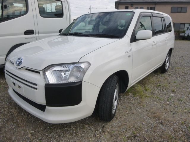 TOYOTA / SUCCEED van HYBRID