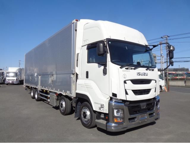 ISUZU / GIGA