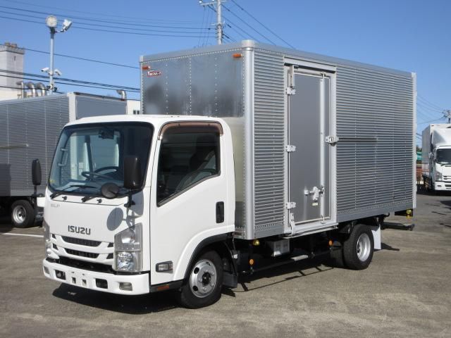ISUZU / ELF