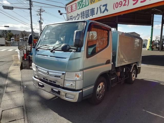 MITSUBISHI / CANTER