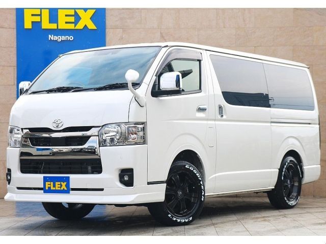 TOYOTA / HIACE van 4WD