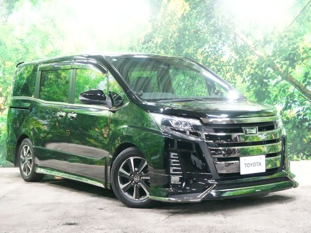 TOYOTA / NOAH