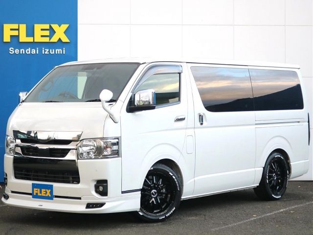 TOYOTA / HIACE van 4WD
