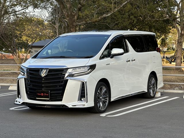 TOYOTA / ALPHARD hybrid 4WD