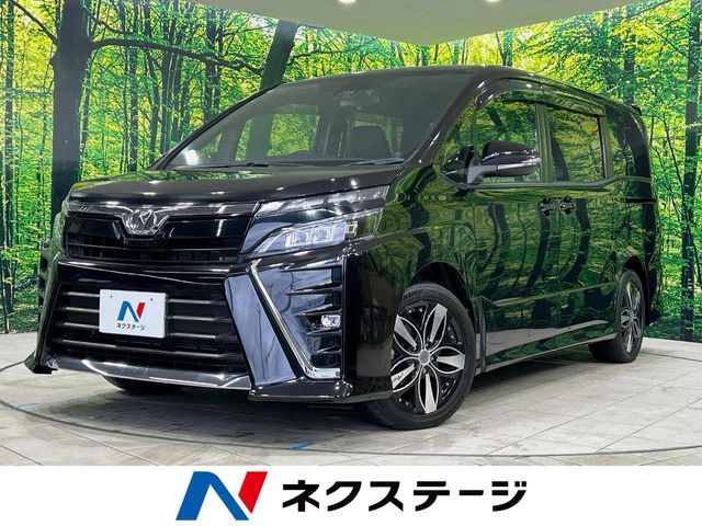 TOYOTA / VOXY