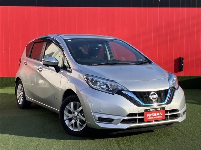NISSAN / NOTE