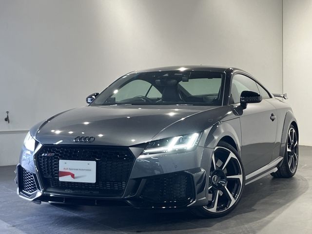 AUDI / AUDI TT RS coupe
