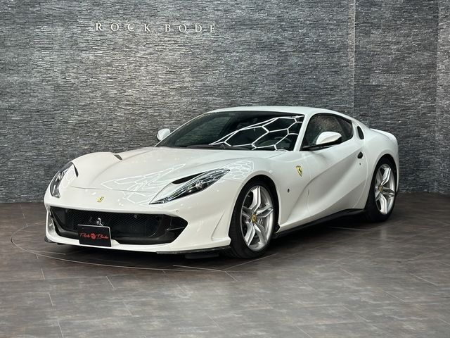 FERRARI / FERRARI 812 Superfast