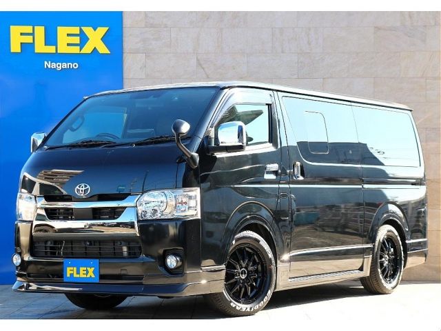 TOYOTA / HIACE van 4WD