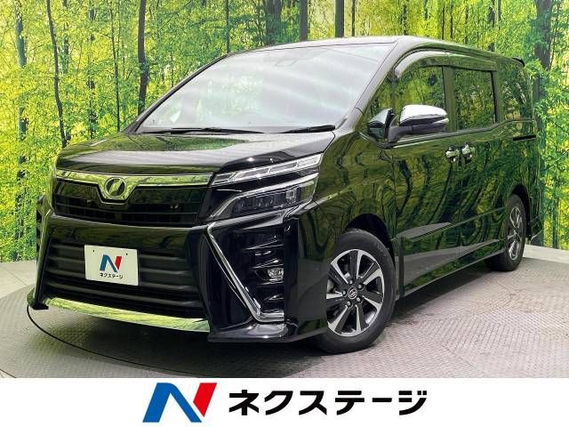 TOYOTA / VOXY