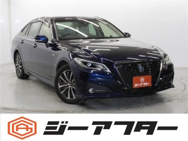 TOYOTA / CROWN sedan hybrid