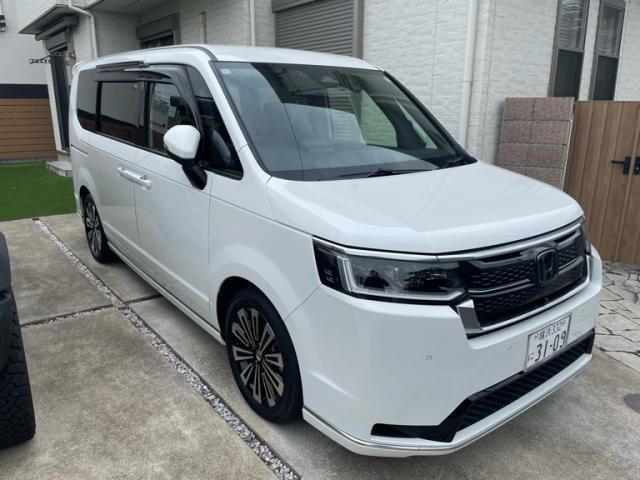 HONDA / ステップワゴンスパーダＨＶ