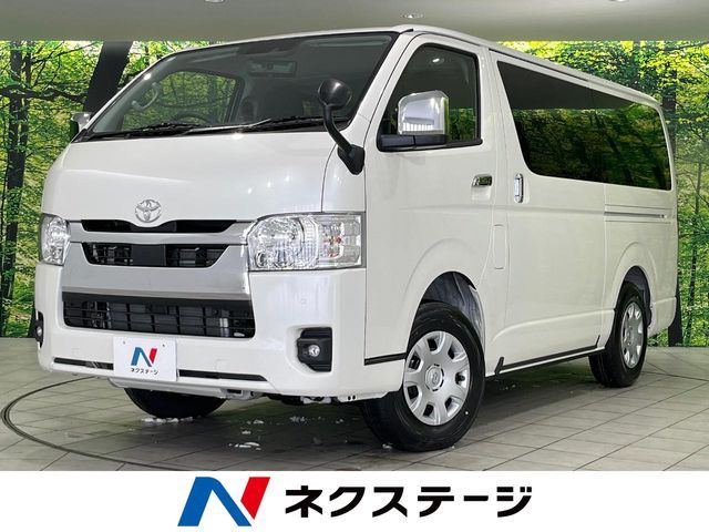 TOYOTA / HIACE van 4WD