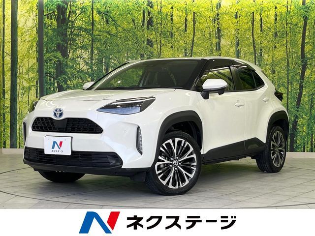 TOYOTA / YARIS CROSS HYBRID