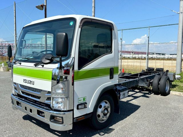 ISUZU / エルフ
