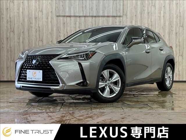 TOYOTA / LEXUS UX200