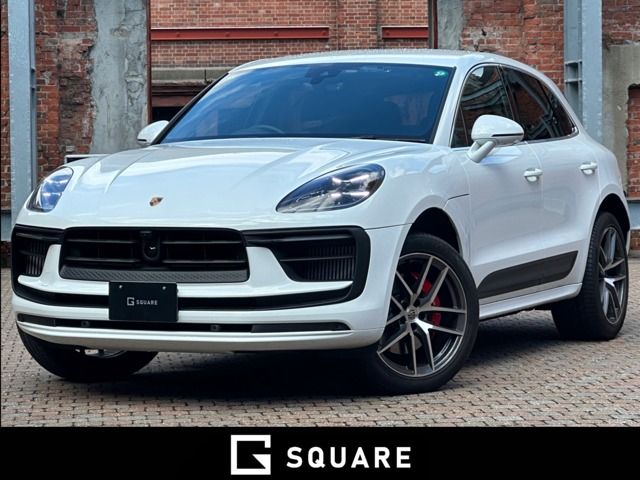 PORSCHE / PORSCHE Macan