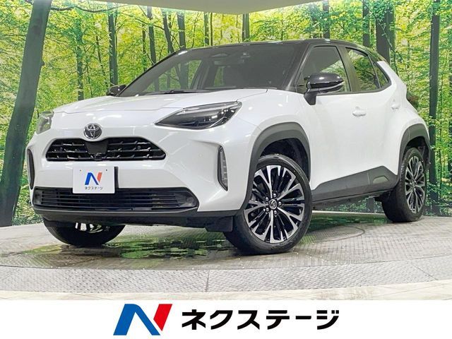 TOYOTA / YARIS CROSS HYBRID