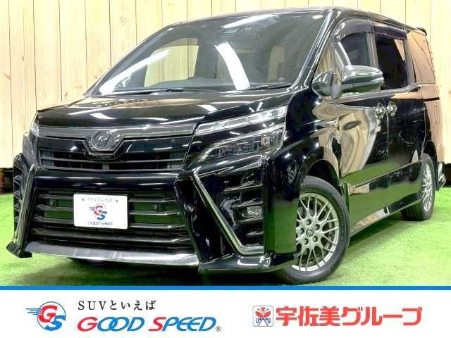 TOYOTA / VOXY HYBRID