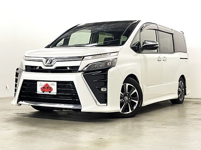 TOYOTA / VOXY