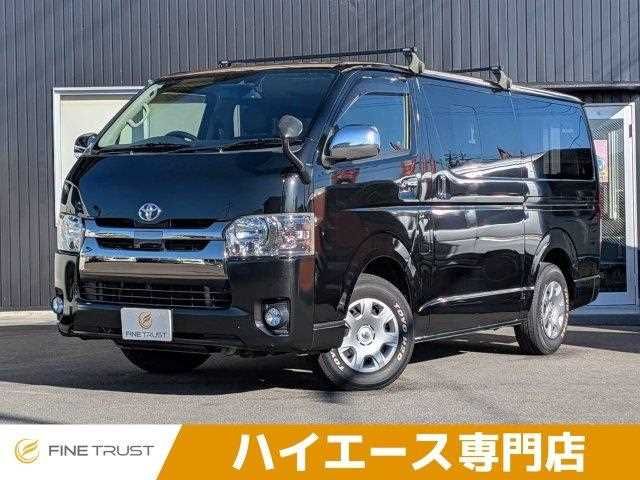 TOYOTA / REGIUSACE van 2WD