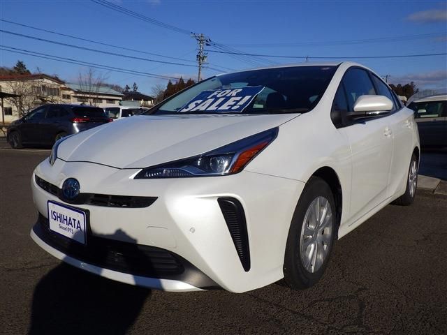 TOYOTA / PRIUS 4WD