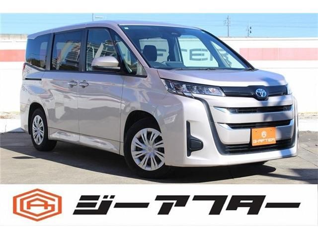 TOYOTA / NOAH HYBRID
