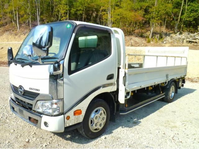Japanese used car Ref# 1505575 HINO / DUTRO