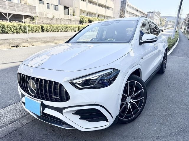 MERCEDES BENZ / MERCEDES AMG GLA class