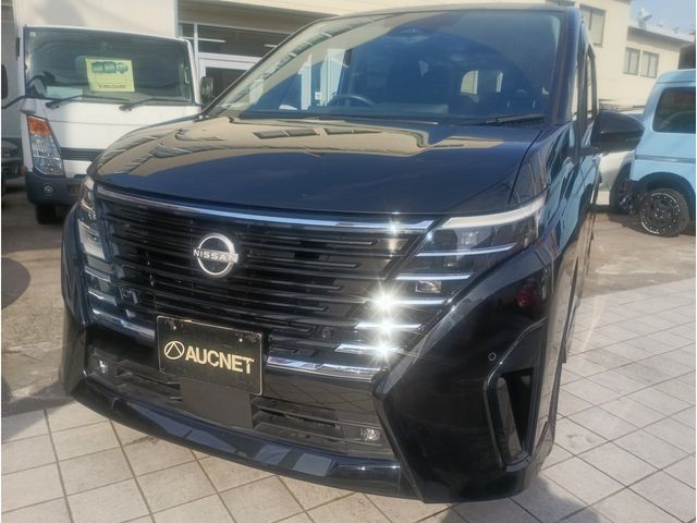 NISSAN / SERENA  WG