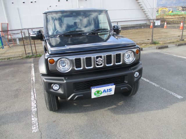 SUZUKI / JIMNY NOMADE