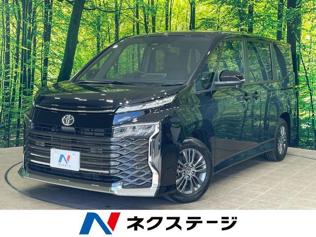 TOYOTA / VOXY