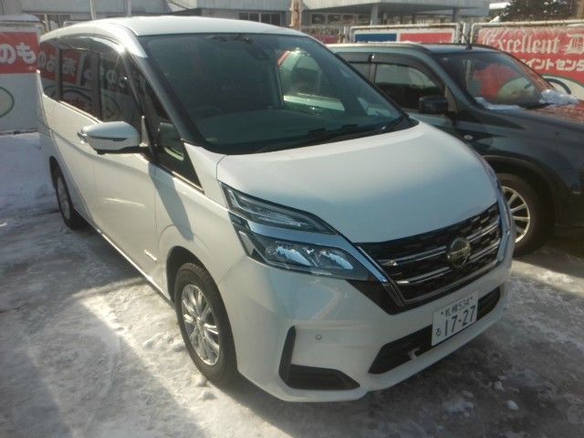NISSAN / SERENA  S-HYBRID 4WD