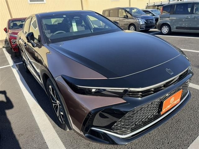 TOYOTA / CROWN CROSSOVER