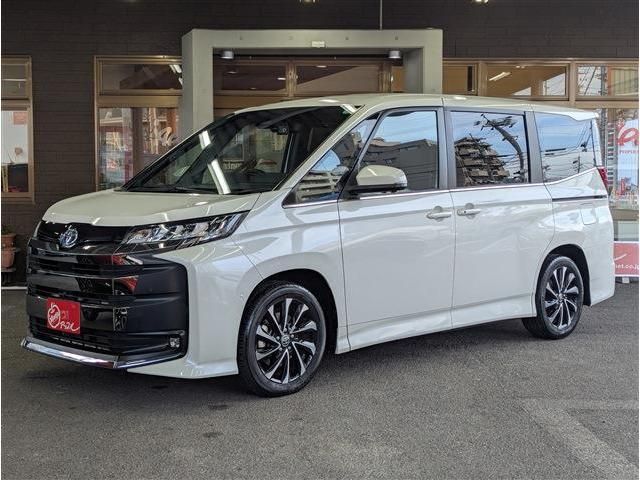 TOYOTA / NOAH HYBRID