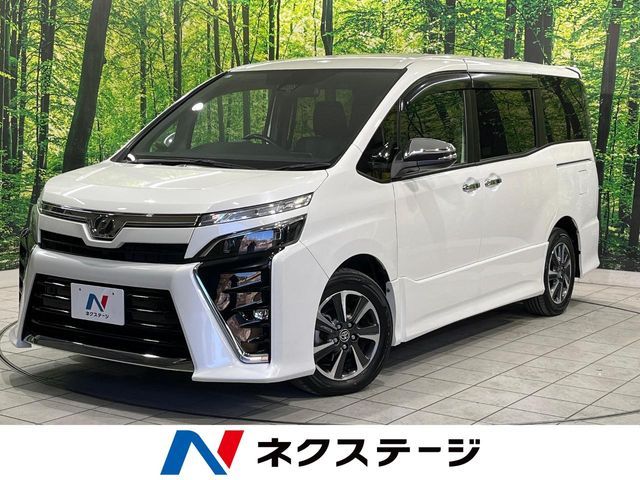 TOYOTA / VOXY