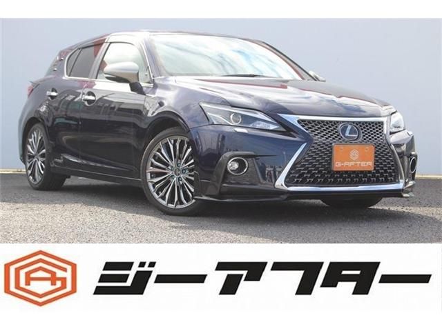 TOYOTA / LEXUS CT200h