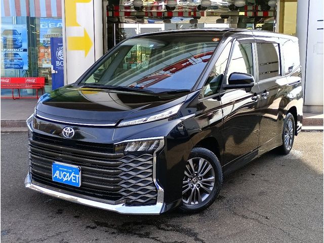 TOYOTA / VOXY