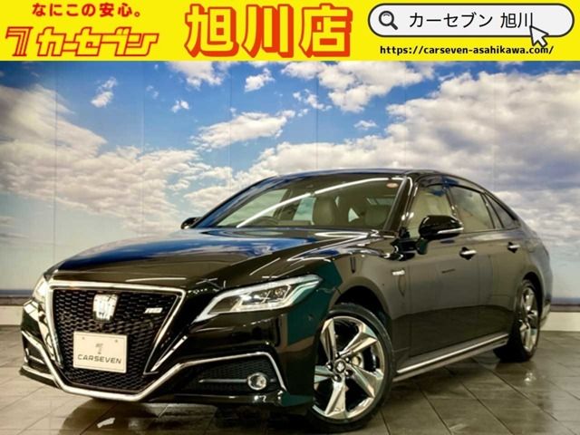TOYOTA / CROWN sedan hybrid 4WD